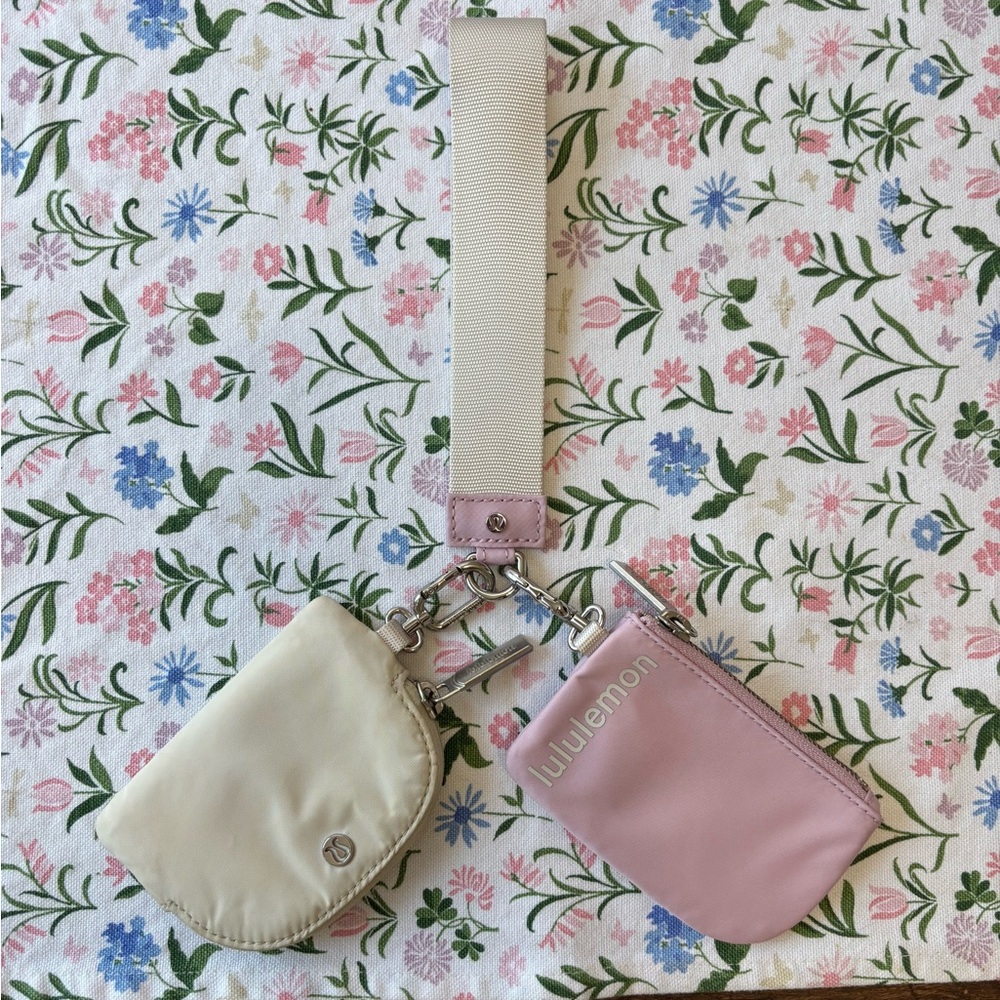 Lululemon Dual Pouch Wristlet